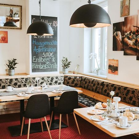 Restaurant Gaestehaus Feldkirchen Feldkirchen bei Graz Екстериор снимка