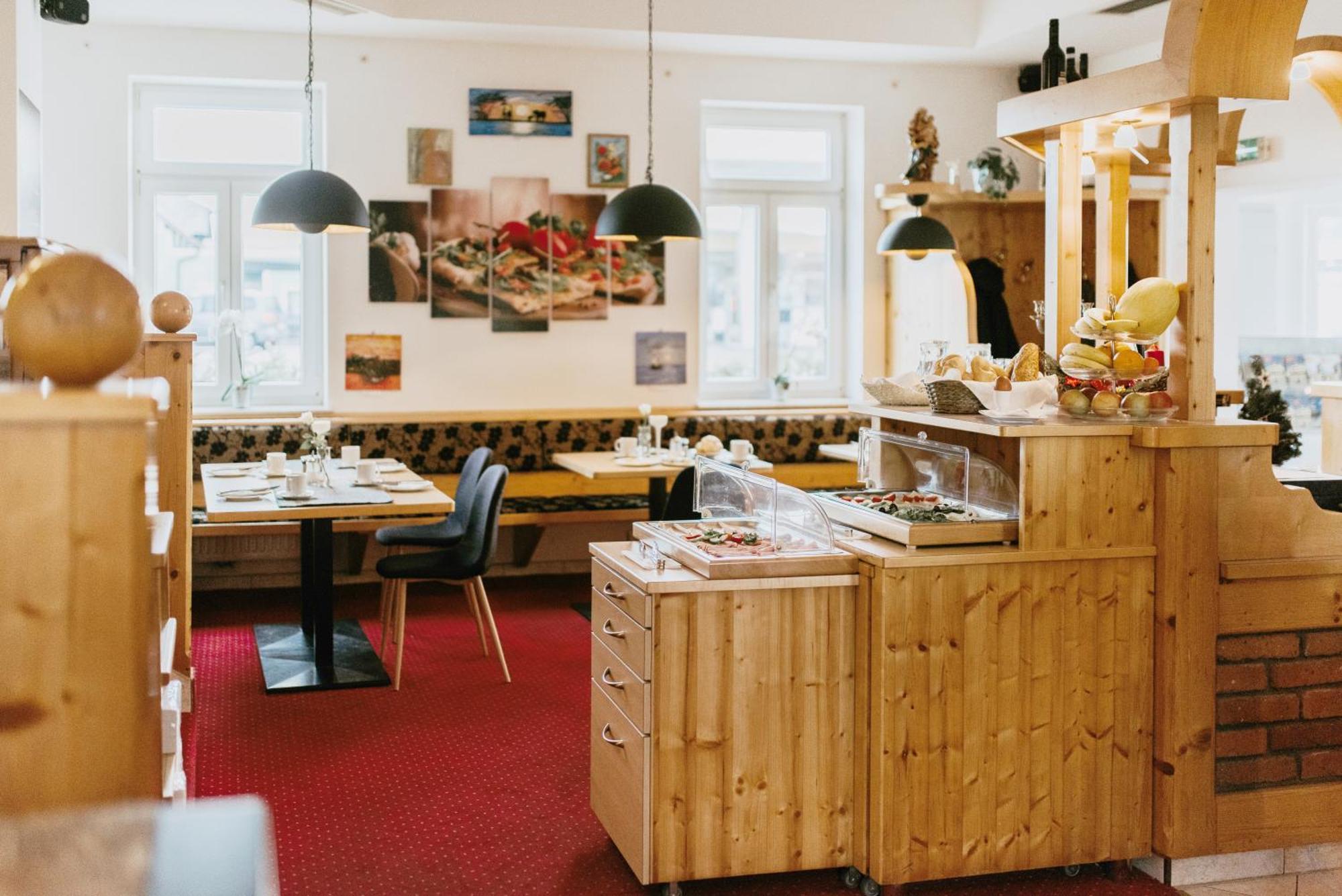 Restaurant Gaestehaus Feldkirchen Feldkirchen bei Graz Екстериор снимка