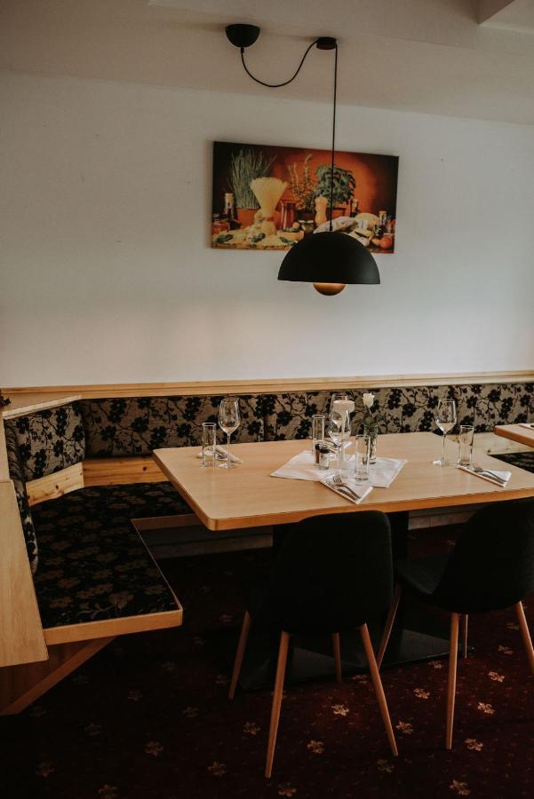 Restaurant Gaestehaus Feldkirchen Feldkirchen bei Graz Екстериор снимка